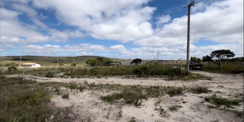 Lote 1000 m Lagoa Azul (1)